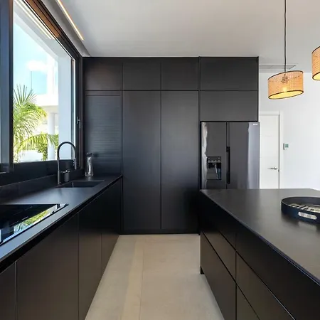 Luxury Villa Andrea - Seaviews - Panoramic Seaviews - Heated Private Pool 아데제