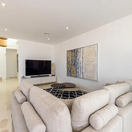 Villa Luxury Villa Andrea - Seaviews - Panoramic Seaviews - Heated Private Pool *