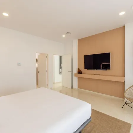 Luxury Andrea - Seaviews - Panoramic Seaviews - Heated Private Pool *