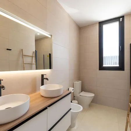 Luxury Andrea - Seaviews - Panoramic Seaviews - Heated Private Pool * Costa Adeje (Tenerife)