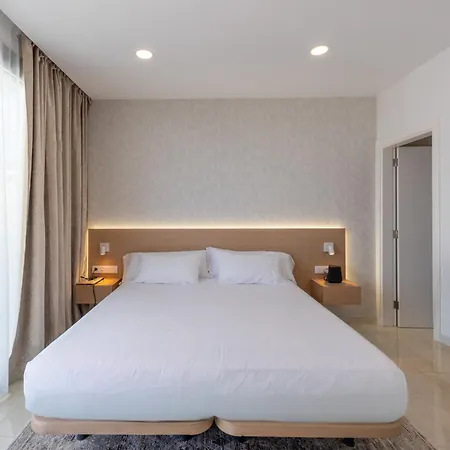 Villa Luxury Villa Andrea - Seaviews - Panoramic Seaviews - Heated Private Pool *