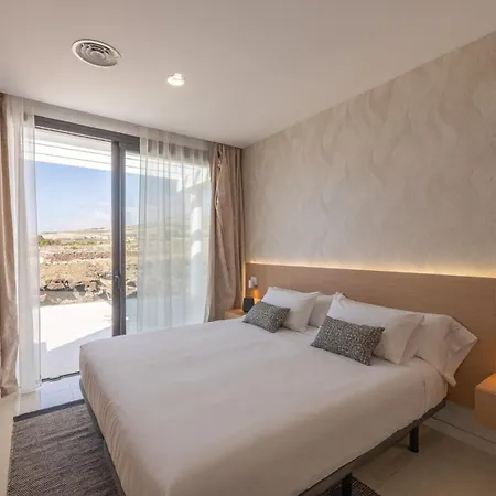 Luxury Andrea - Seaviews - Panoramic Seaviews - Heated Private Pool * Costa Adeje (Tenerife)
